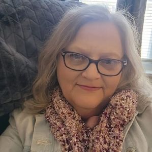 Meet your Posher, Gigi